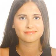 Como una persona responsable y proactiva, con ganas de seguir superándome cada día. Daría clase a gente de entre 0 y 15 años.